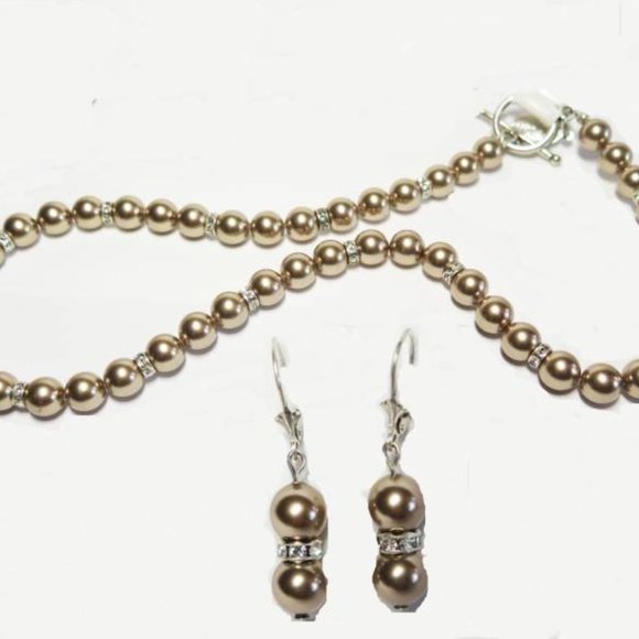 Austrian Crystal Element and Pearl Set 17" NWT - Picture 2 of 6